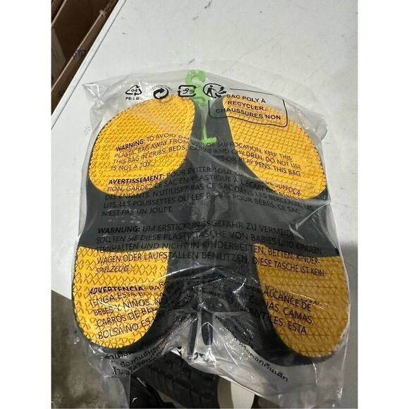 Crocs Batman Limited Edition DC Black Adjustable Clog Men’s 5 Women’s 7 Unisex - Picture 4 of 5